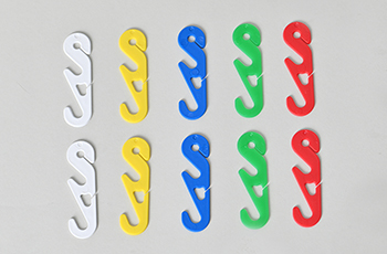 S shape adjustable hook for mask
