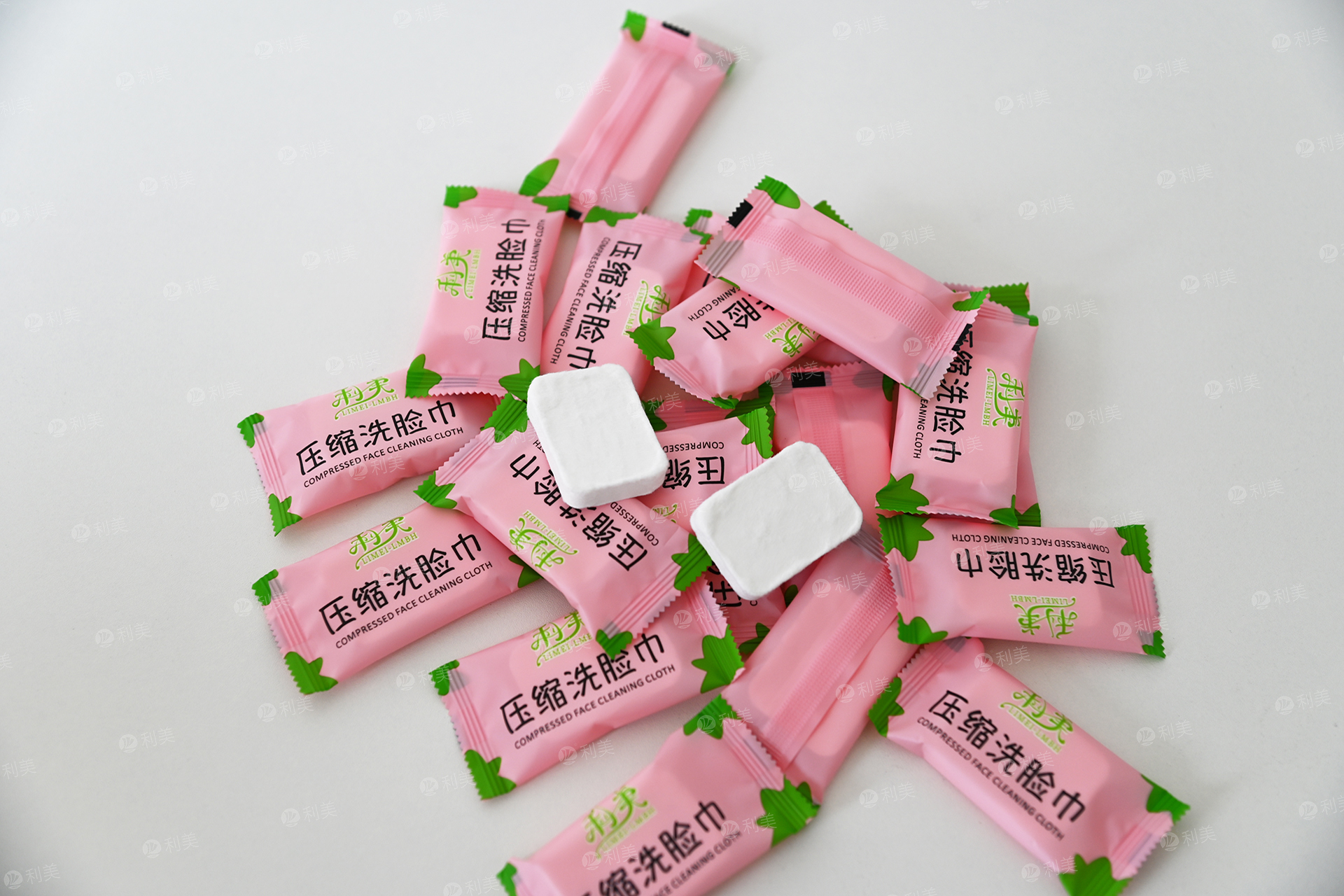 DISPOSABLE TRAVEL COMPRESSED FACE TOWELMain picture No4张