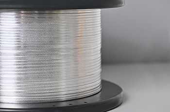 Aluminum strip with pattern without glue
